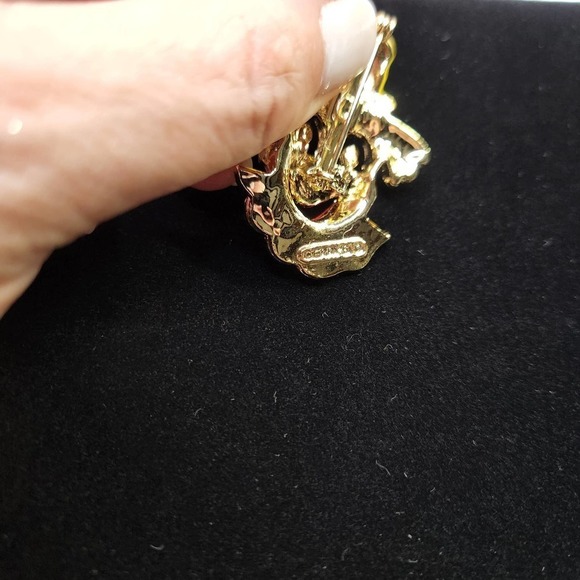 Gerry's Signed Vintage Enamel Clown Pin Brooch Yellow, Red, Gold - Picture 3 of 5